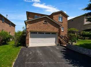 25 Cartwright Dr, Barrie, ON L4M 6E2