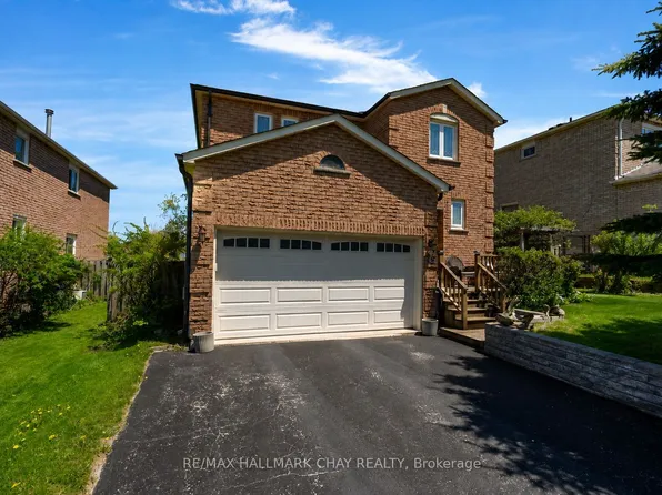 25 Cartwright Dr, Barrie, ON L4M 6E2