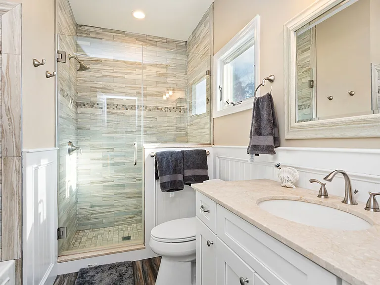 380 Homestead Way — Photo 19