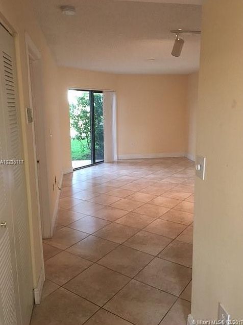1st image of 9855 Nob Hill Ln
