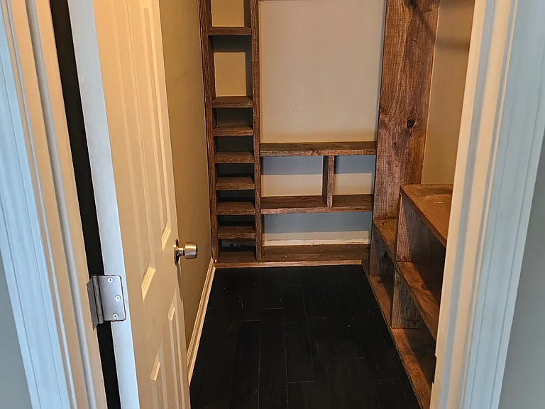 3010 Creekview Ln — Photo 16