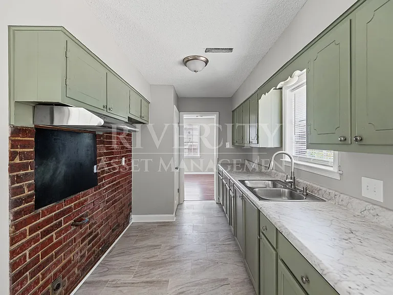 3108 Wickham Dr — Photo 7