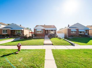 2429 Spruce St, River Grove, IL 60171