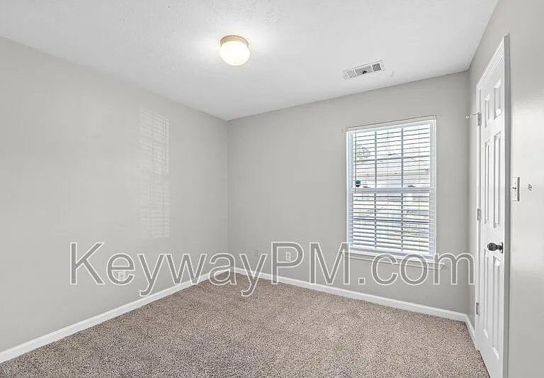 122 Oakwood Dr — Photo 22