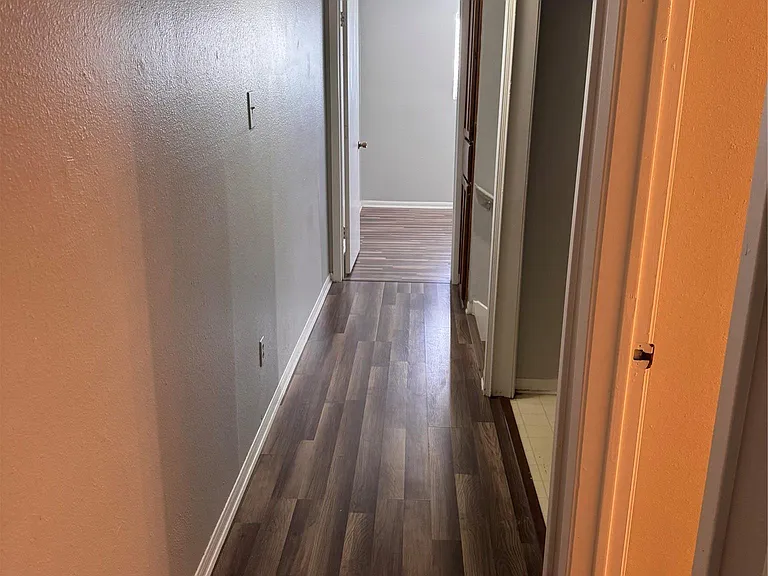 8807 Schick Rd #D — Photo 20