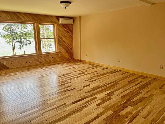 Open hardwood floor living room