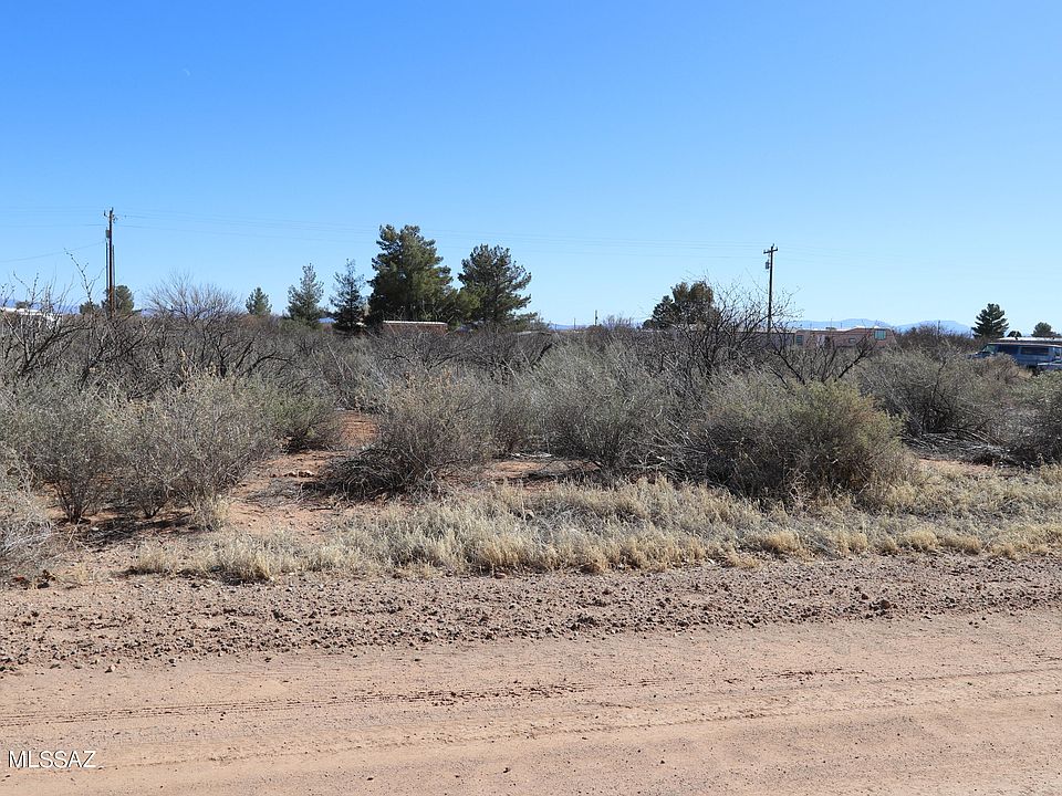 1st image of 2560 N Calle Tercero