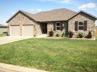 2440 S Fulton St, Carthage, MO 64836