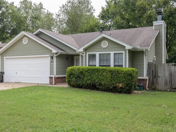 1917 E Stearns St, Fayetteville, AR 72703
