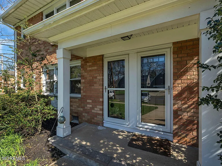 96 East Ave #97 — Photo 3