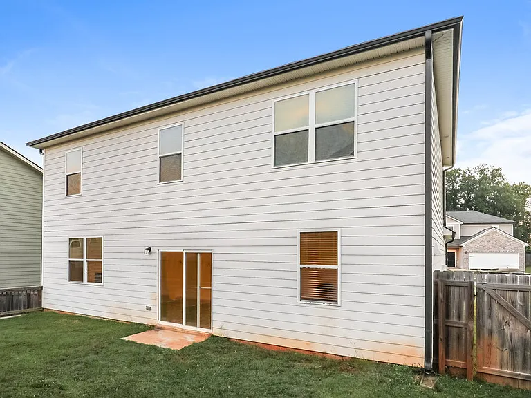 322 Hamilton Pointe Dr — Photo 17