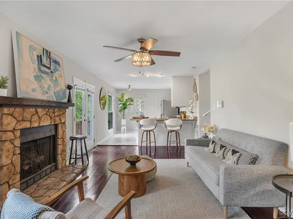 3221 Shady Creek Rd, North Chesterfield, VA 23234