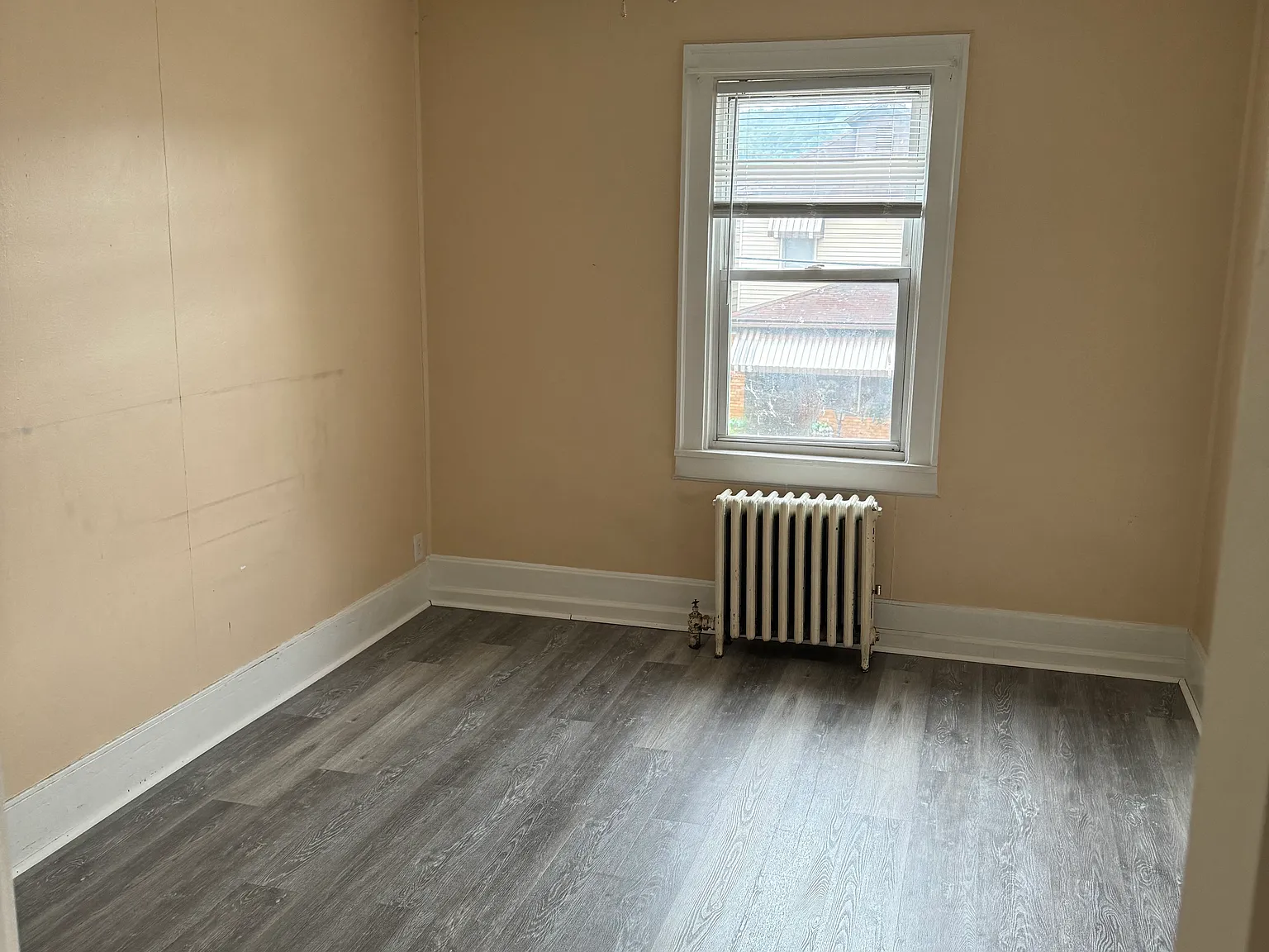 2 bed, $875 — Photo 4