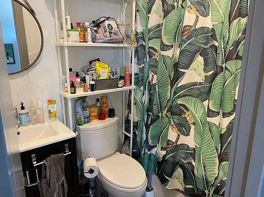 Rented by Nooklyn NYC LLC | media 21