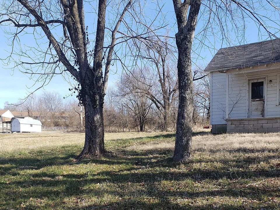 2nd image of 600 Ward St