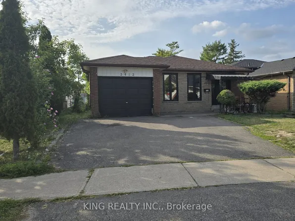 3412 Monica Dr, Mississauga, ON L4T 3E7