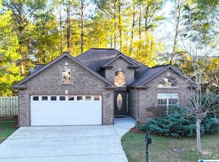 617 Crosscreek Cv, Pelham, AL 35124