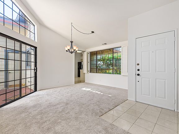 4th image of 5353 Traci Dr