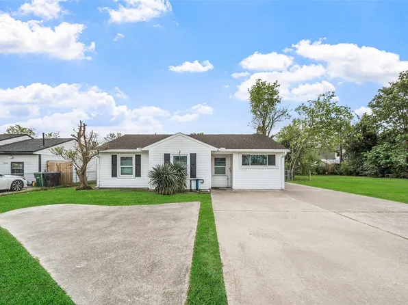 7303 Long Point Rd, Houston, TX 77055