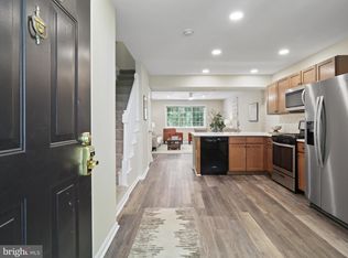 5270 Maris Ave, Alexandria, VA 22304