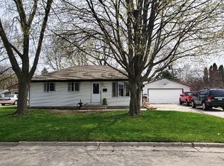 933 Peterson St, Fort Atkinson, WI 53538