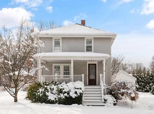 56 Reed St, Lexington, MA 02421