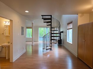 Wallingford Court 4038, Seattle, WA 98103