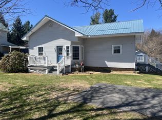 809 Depot St, Burke, NY 12917