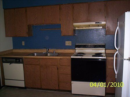 2nd image of 1408 E 9th St
