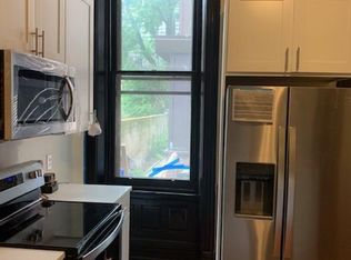 2016 Green St APT 1F, Philadelphia, PA 19130