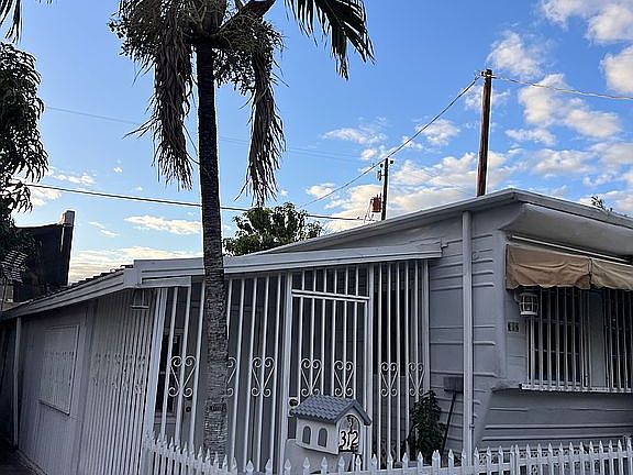 2nd image of 3520 NW 79th St #O8