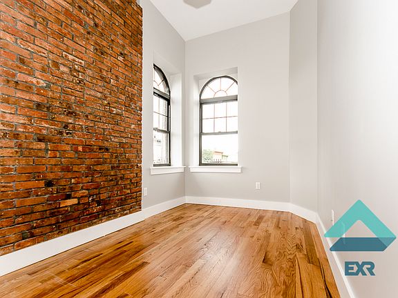 2nd image of 235 Wyckoff Ave