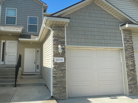 2nd image of 10541 Clubhouse Dr