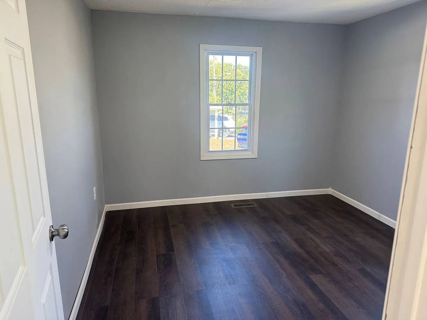 2 Bedroom 1 Bath Home in Greeneville, TN — Photo 4