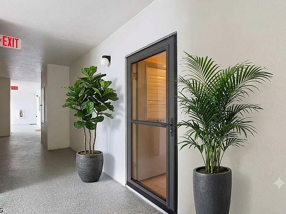 2nd image of 1901 Clifford St APT 1003