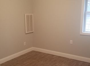 21 Healy Blvd APT 2D, Hudson, NY 12534