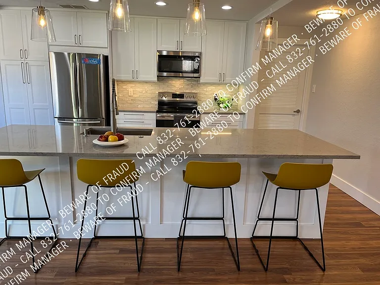 645 Thompson Dr — Photo 36