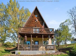 155 Hillview Dr, Charleston, WV 25312