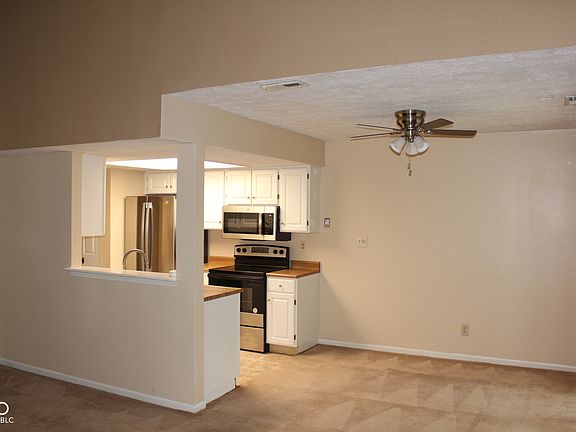 5th image of 3049 Arrow Wood Ln