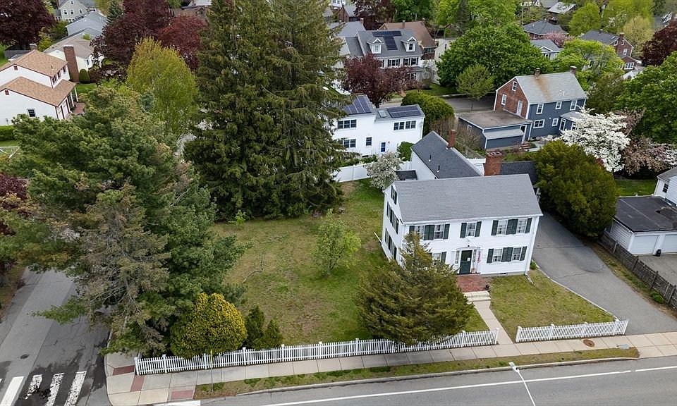 1st image of 291 Brighton St