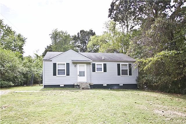 1st image of 2038 Laura Dr
