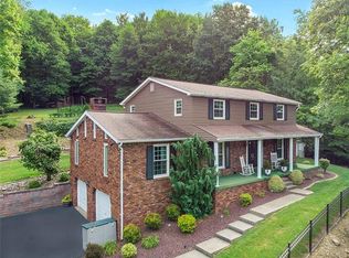 2815 McClintock Rd, White Oak, PA 15131