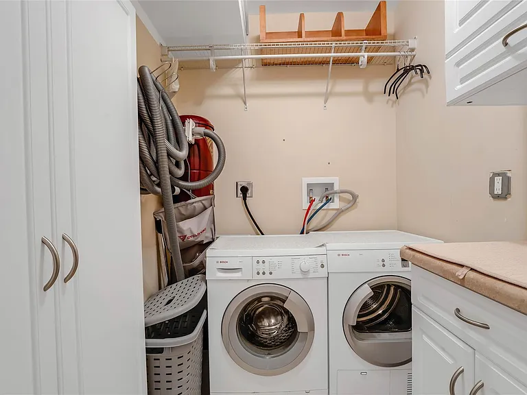 133 N Pompano Beach Blvd #501 — Photo 35