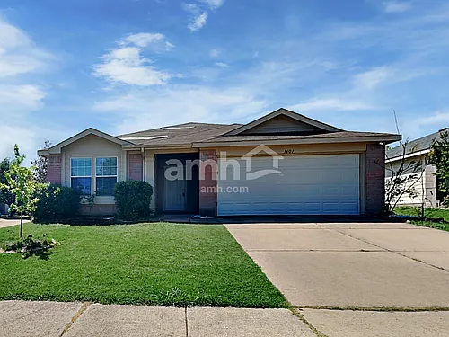 1601 White Oak Rd Photo 1