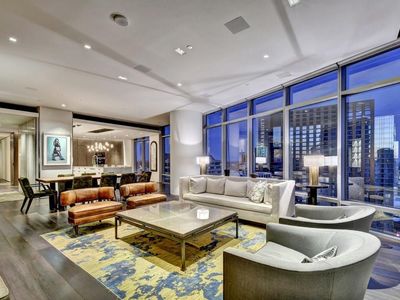 200 Congress Ave Unit 27H, Austin, TX, 78701