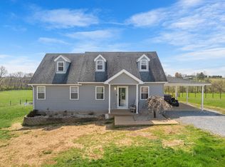 318 Regal Dr, Flemingsburg, KY 41041