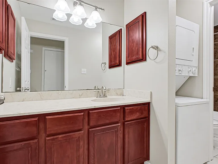 1100 Augusta Dr #79 — Photo 17