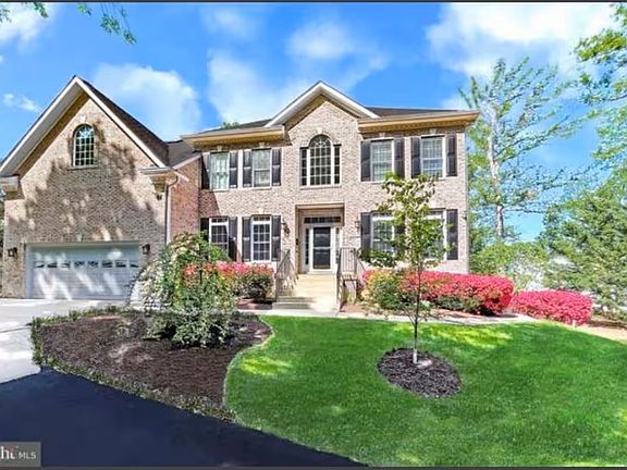 2nd image of 6920 Elm Dr