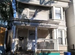 197 3rd St FLOOR 3, Newark, NJ 07107