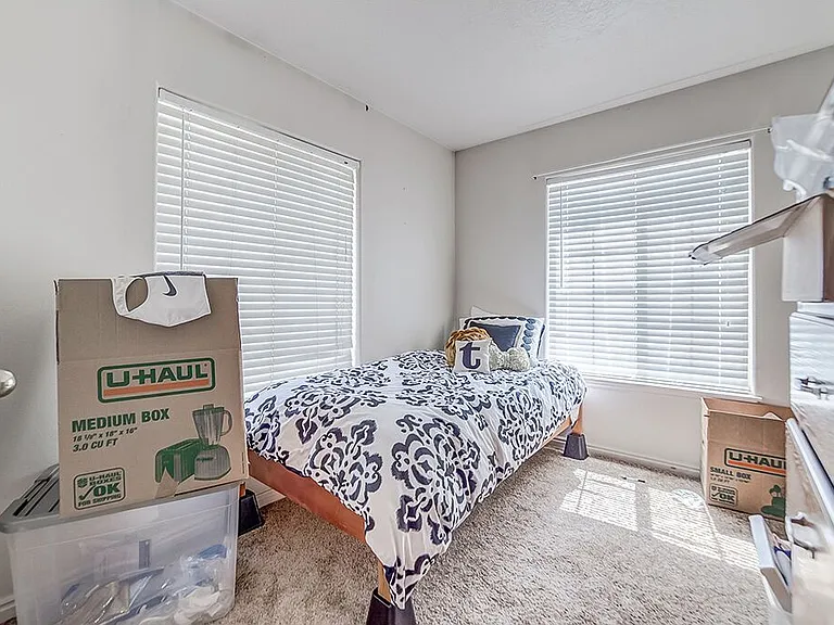 591 N University Ave #113 — Photo 9